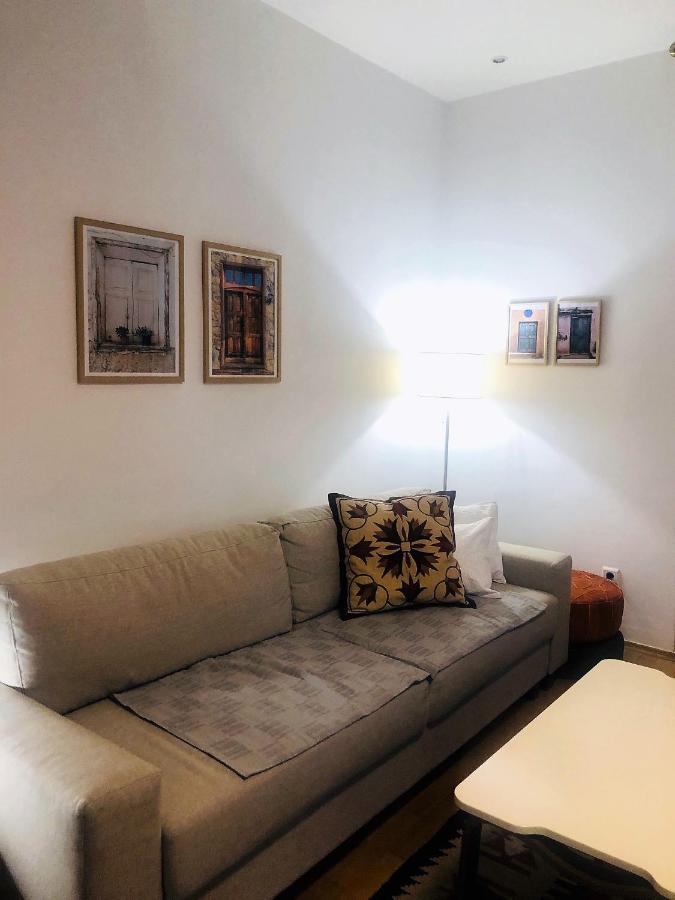 Cozy One-Bedroom Apartment ซาราเยโว ภายนอก รูปภาพ