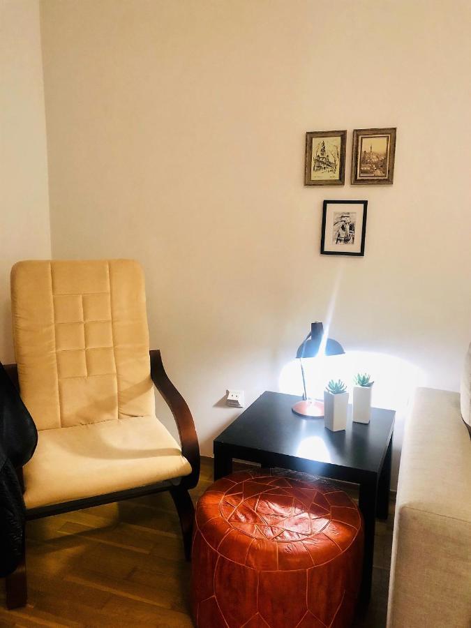 Cozy One-Bedroom Apartment ซาราเยโว ภายนอก รูปภาพ