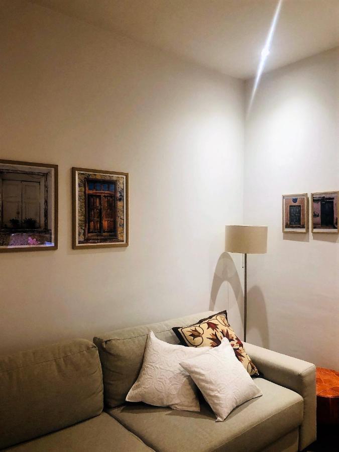 Cozy One-Bedroom Apartment ซาราเยโว ภายนอก รูปภาพ