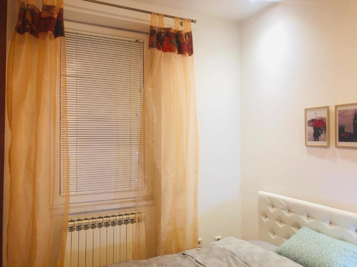 Cozy One-Bedroom Apartment ซาราเยโว ภายนอก รูปภาพ