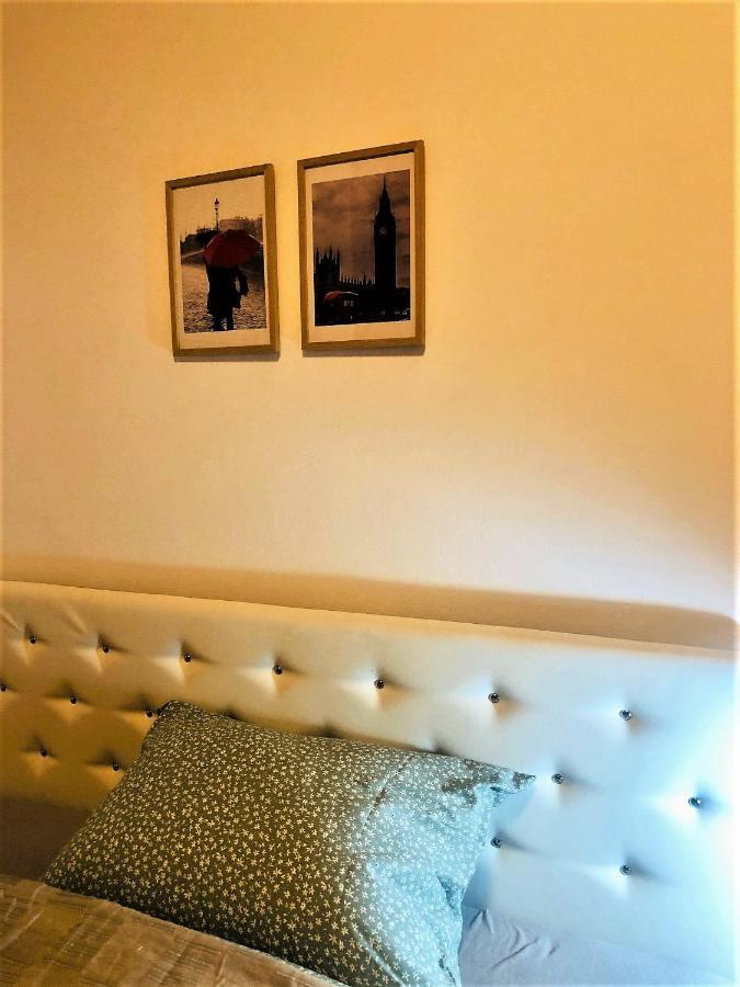 Cozy One-Bedroom Apartment ซาราเยโว ภายนอก รูปภาพ